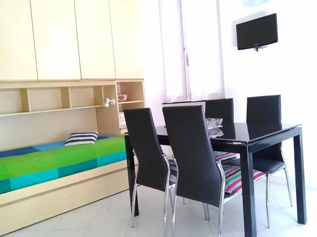 La Casa Nel Borgo Apartamento Monterosso al Mare 0*,  Italia